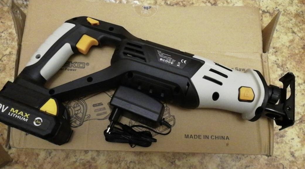 сабельная пила deko аккумуляторная. сабельная пила деко. 0ач, 2 з/у. сабельная пила 18v аккумуляторная. дисковая аккумуляторная пила worx saw wx527.