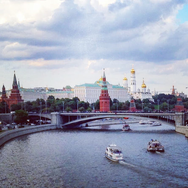 Вид на кремль с Патриаршего моста