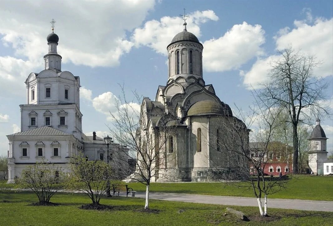 Спасо-Андроников мужской монастырь (фото автора)
