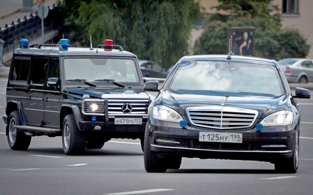 BMW ПРОТИВ MERCEDES - ЧТО ЛУЧШЕ ? ЧТО НАДЁЖНЕЕ ? | Блог 19-летнего Егора |  Дзен