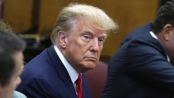    CNN: суд признал Трампа виновным по делу о попытке изнасилования журналистки Анна Белая