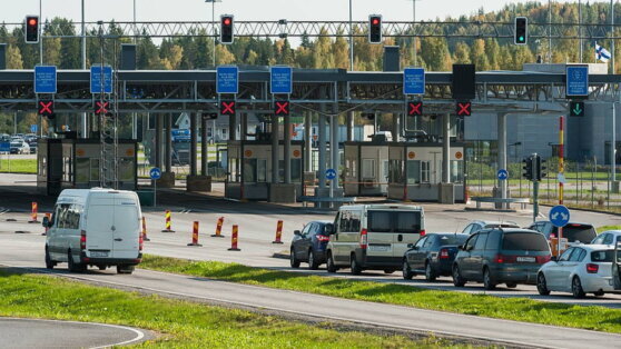    СМИ: Россия начала аннулировать визы финнам, которые едут в страну за дешевым бензином Анастасия Романова