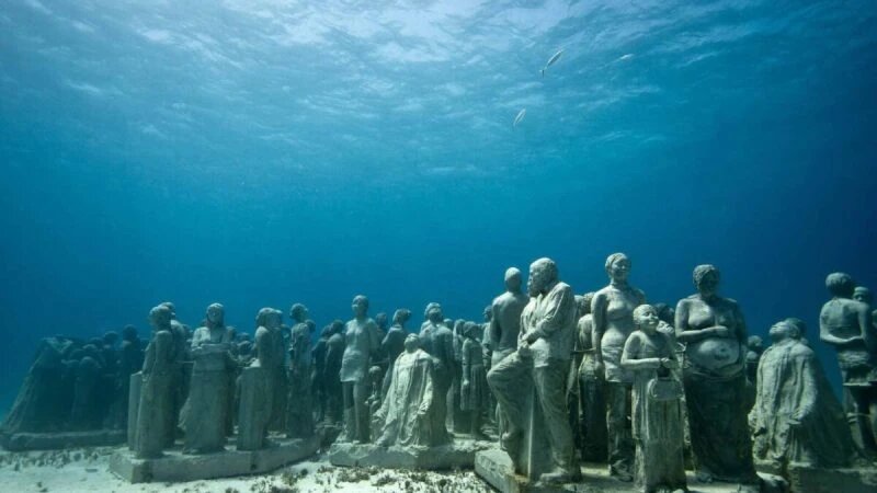 Вам нужно будет надеть купальник, чтобы побывать в Канкунском подводном художественном музее. (Courtesy of Museo Subacuático de Arte)