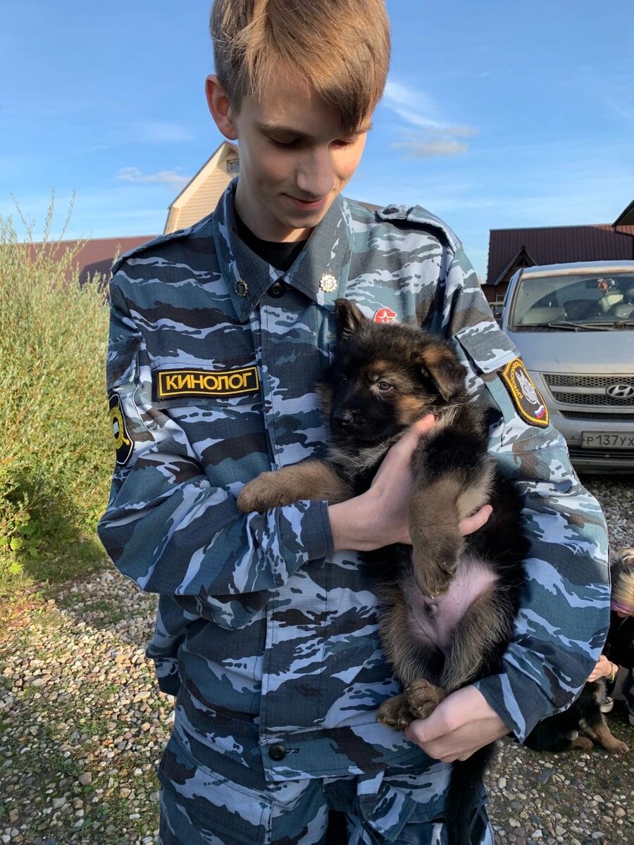 Я с выбранным щенком