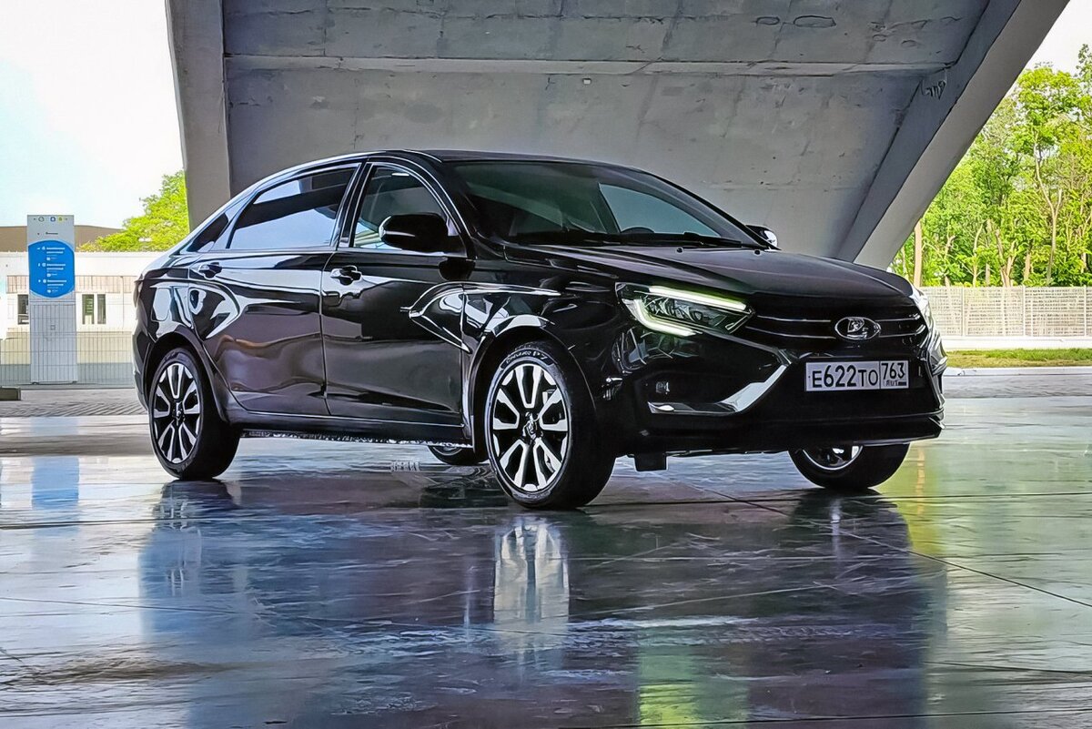     Lada Vesta Aura длиннее обычного седана Lada Vesta NG на 250 мм