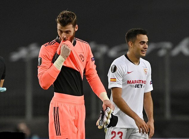 Испанец был бессилен что-либо сделать в матче с "Севильей"