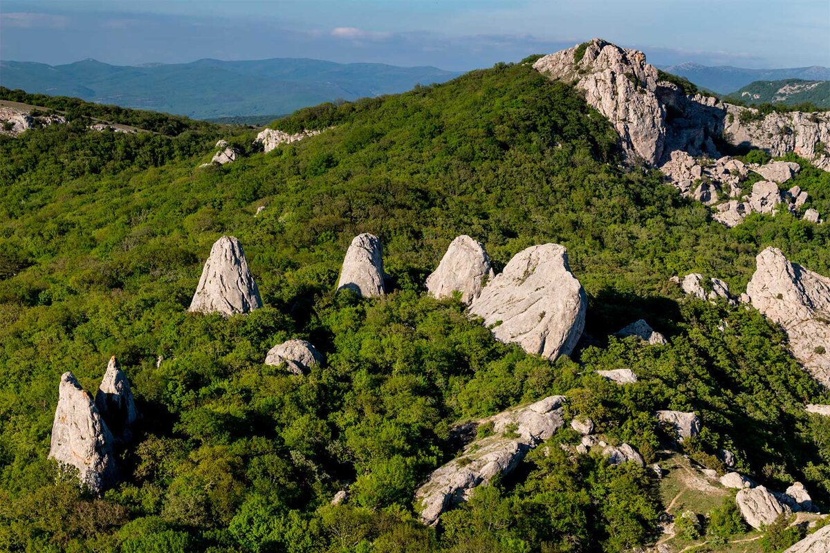 Храм Солнца часто называют крымским Стоунхенджем.
