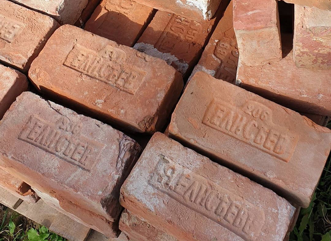 Царский кирпич