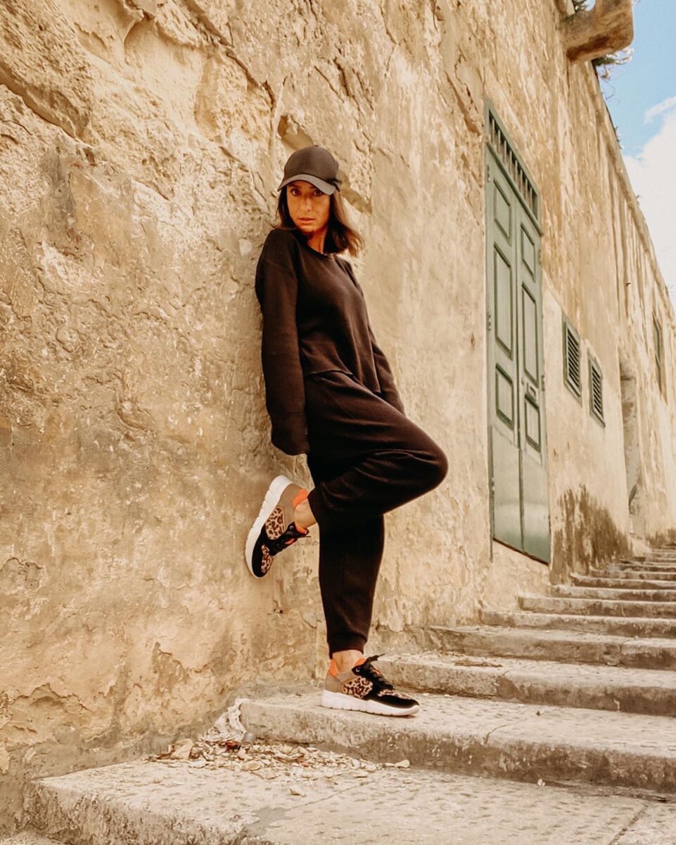 Кроcсовки Jana, 2 333₽ на Ozon (-57%)