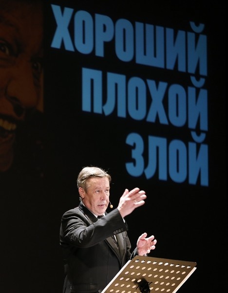 И на сцене, и в суде актер собирал аншлаги