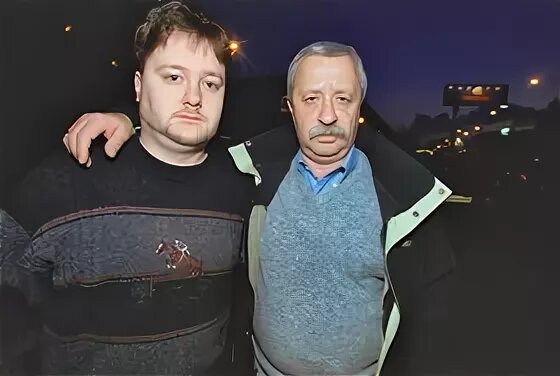 Дети якубовича леонида аркадьевича возраст фото Старший сын Леонида Якубовича - Артем Антонов. Почему Артем взял фамилию матери 