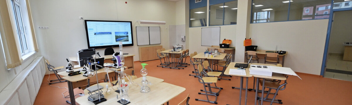 Восемь школ на 4,4 тыс. учащихся построят в Новой Москве по Госпрограмме «Столичное образование» в этом году, сообщил руководитель Департамента развития новых территорий столицы Владимир Жидкин.

