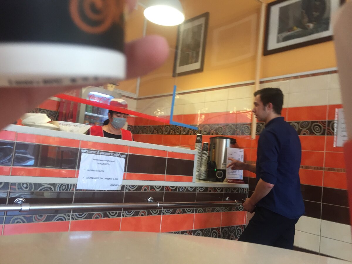 Интерьер прямо из СССР. Расчет только наличными