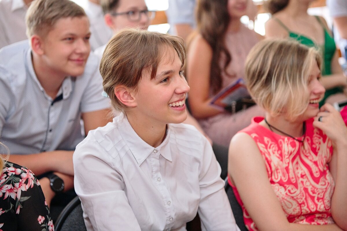 Две супергероини - Александра и Полина!