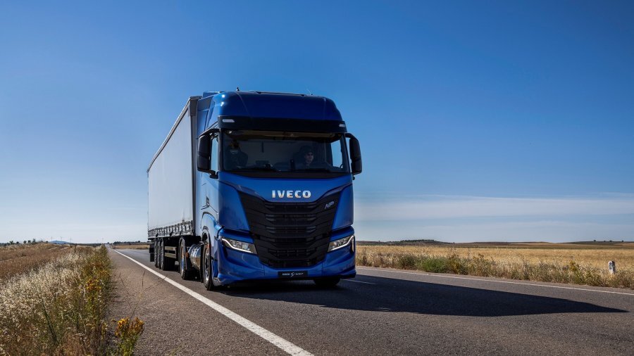 IVECO, FPT Industrial и Snam разовьют комплексную устойчивую биомобильность коммерческих автомобилей