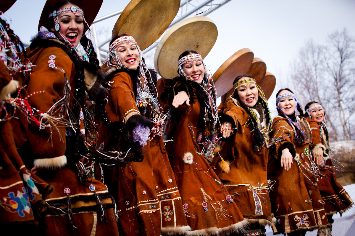 Чукчи фото в национальных костюмах