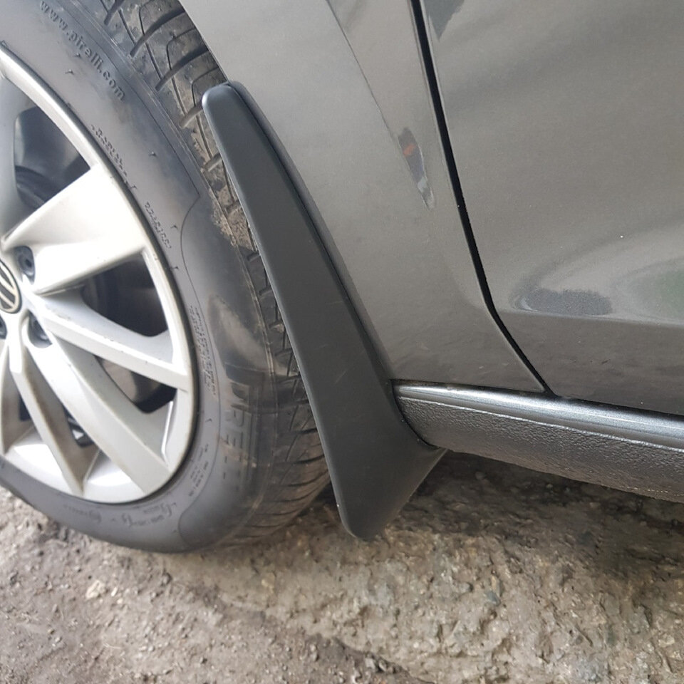 Передние брызговики