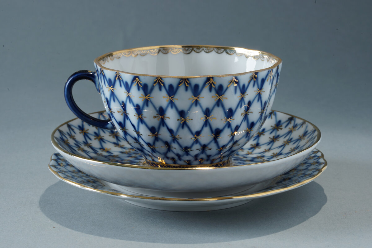 фарфоровый завод ломоносова. музей императорского фарфора в спб. катеринич лфз. ломоносовский фарфоровой завод завод. императорский фарфор кобальтовая сетка.