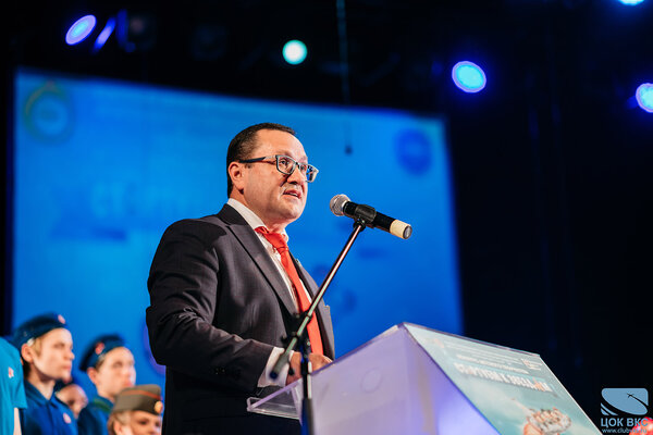 Участников IV Всероссийского открытого конкурса юных дарований «Стартуем к звездам» поздравили из космоса