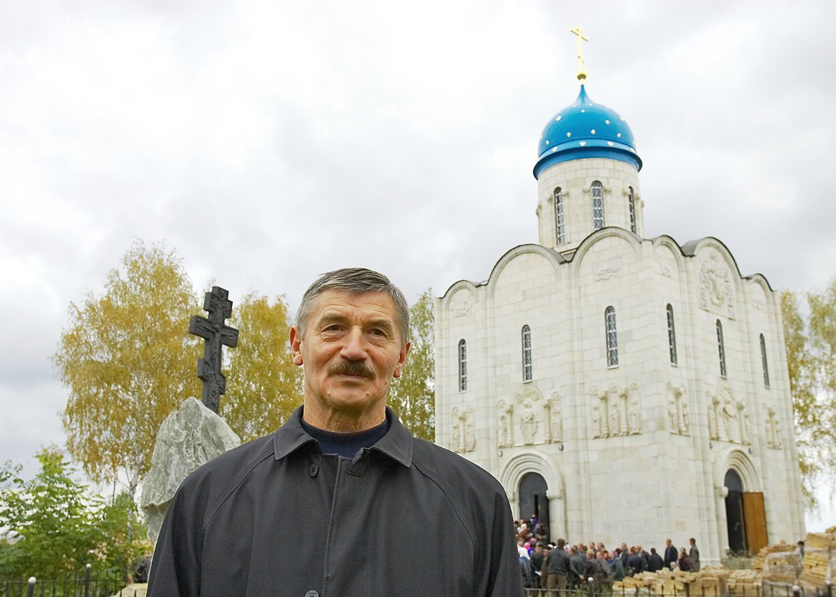 Клыков курск. Вячеслав Михайлович Клыков. Вячеслав Клыков скульптор. Калыков Вячеслав Михайлович. Клыков Вячеслав Михайлович скульптуры.