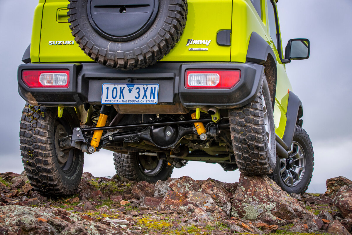 Suzuki Jimny внедорожный