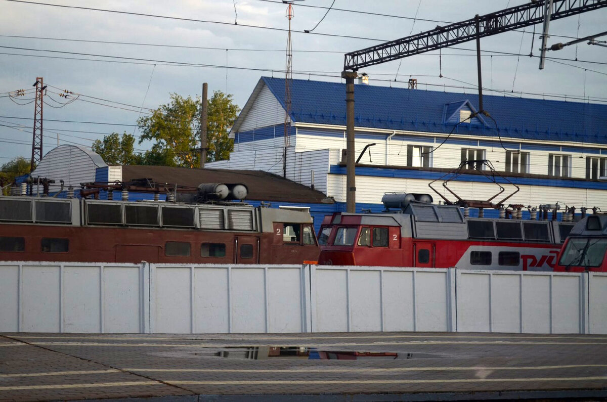 Из Москвы через Муром в Нижний Новгород. Часть третья: дорога из НиНо в  Москву в окне ЭС1 