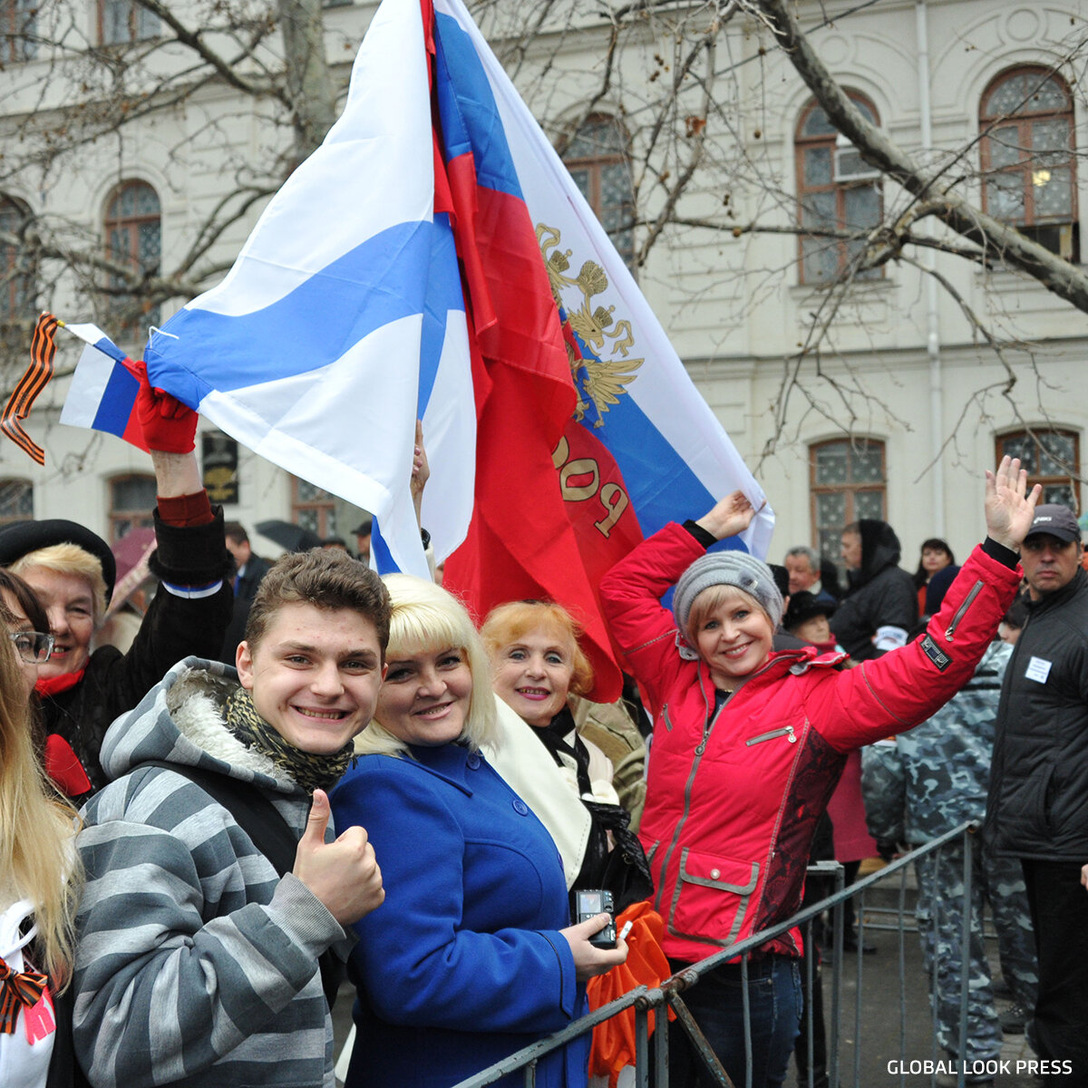 Утро 17 марта в Симферополе