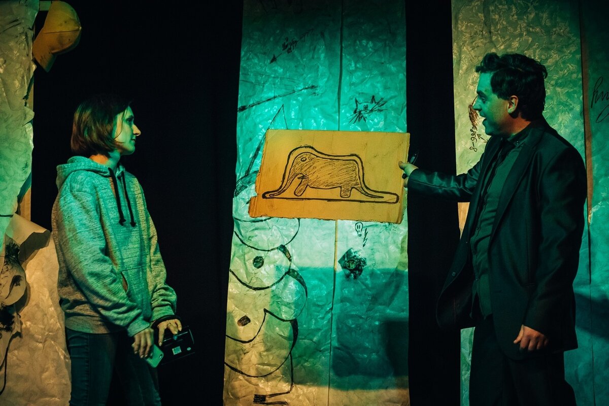 Спектакль "Маленький принц" в театре Чехова, источник: https://театрчехова.рф/portfolio/маленький-принц/