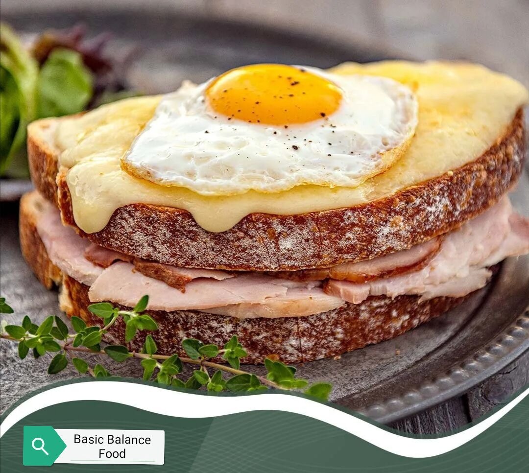 ФРАНЦУЗСКИЙ ЗАВТРАК: КРОК-МАДАМ        ЧТО ОЗНАЧАЕТ КРОК МАДАМ?﻿

Croque madame - буквально означает «миссис хруст», а croque monsieur переводится как «мистер хруст».