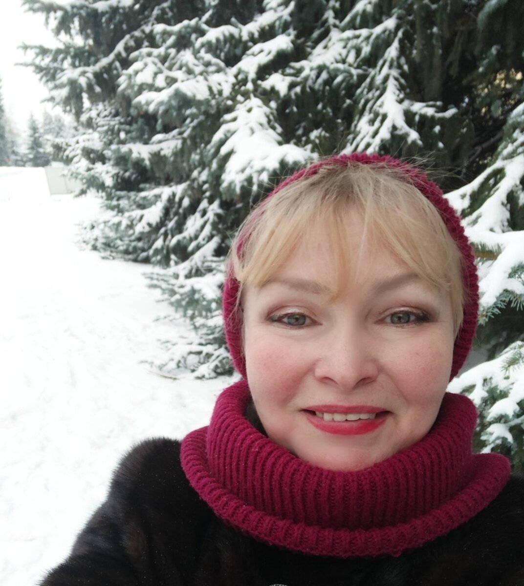 Иногда женщина прекрасна, "всё при всём", но чего-то не хватает