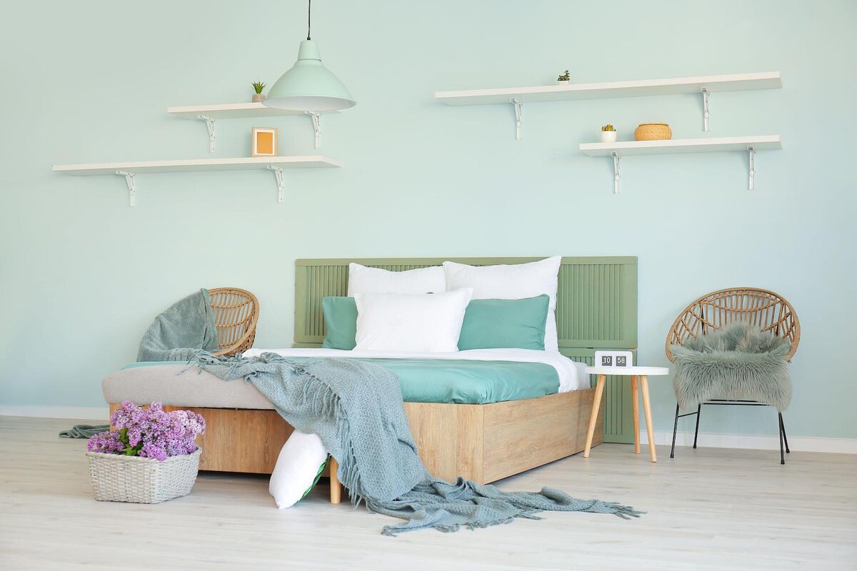     Какой цвет выбрать для интерьера спальни, чтобы улучшить сон: объясняют эксперты