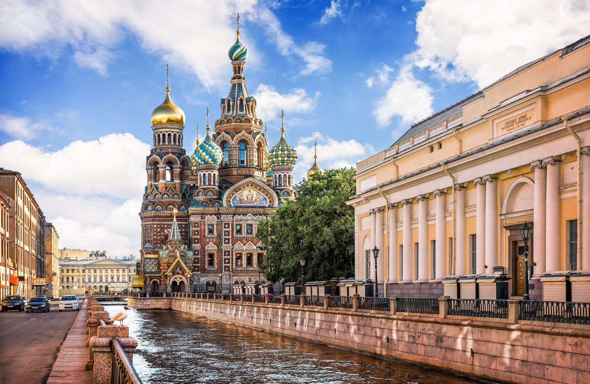 Санкт-Петербург стал победителем в номинации «Лучший город для ведения гостиничного бизнеса с населением более миллиона жителей» по версии Национальной гостиничной премии, сообщили во вторник в пресс-службе администрации губернатора города. Церемония награждения финалистов прошла в Москве, в новой номинации Петербург обошел Казань и Екатеринбург.