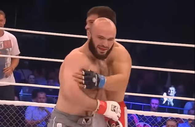 Скриншот с ютуб канала: "WORLD MMA"