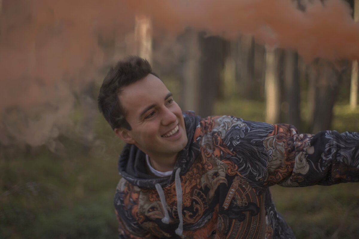 Сам не нарадуюсь от этого дыма!