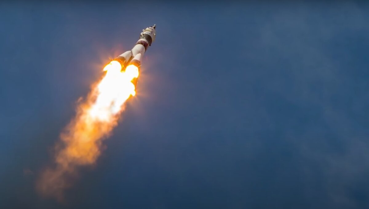 Осенью 2018 года совместная комиссия Роскосмоса и ФСБ России, расследующая появление дыры на обшивке корабля «Союз МС-09», пришла к выводу, что отверстие было сделано намеренно уже в Космосе. Руками и Дрелью Чужих.