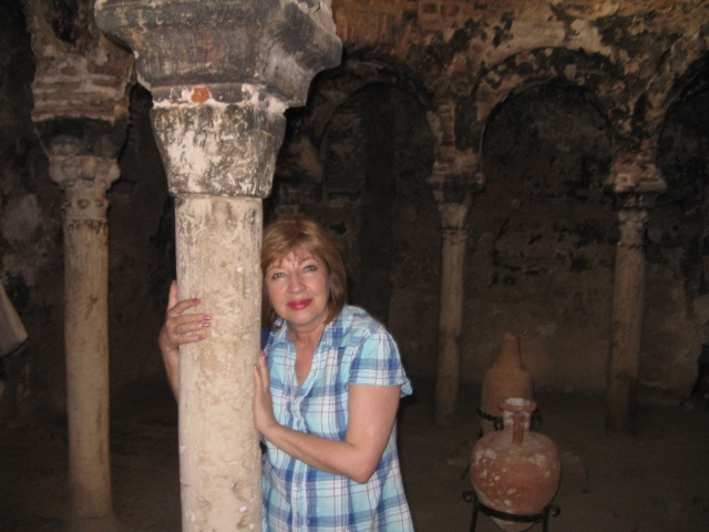 Кривой мизинец от телефона. Линия жизни яндекс дзен рассказ. Ольга межнякова хиромант дзен. Линия успеха и радости ольга межнякова. Межнякова хиромант.