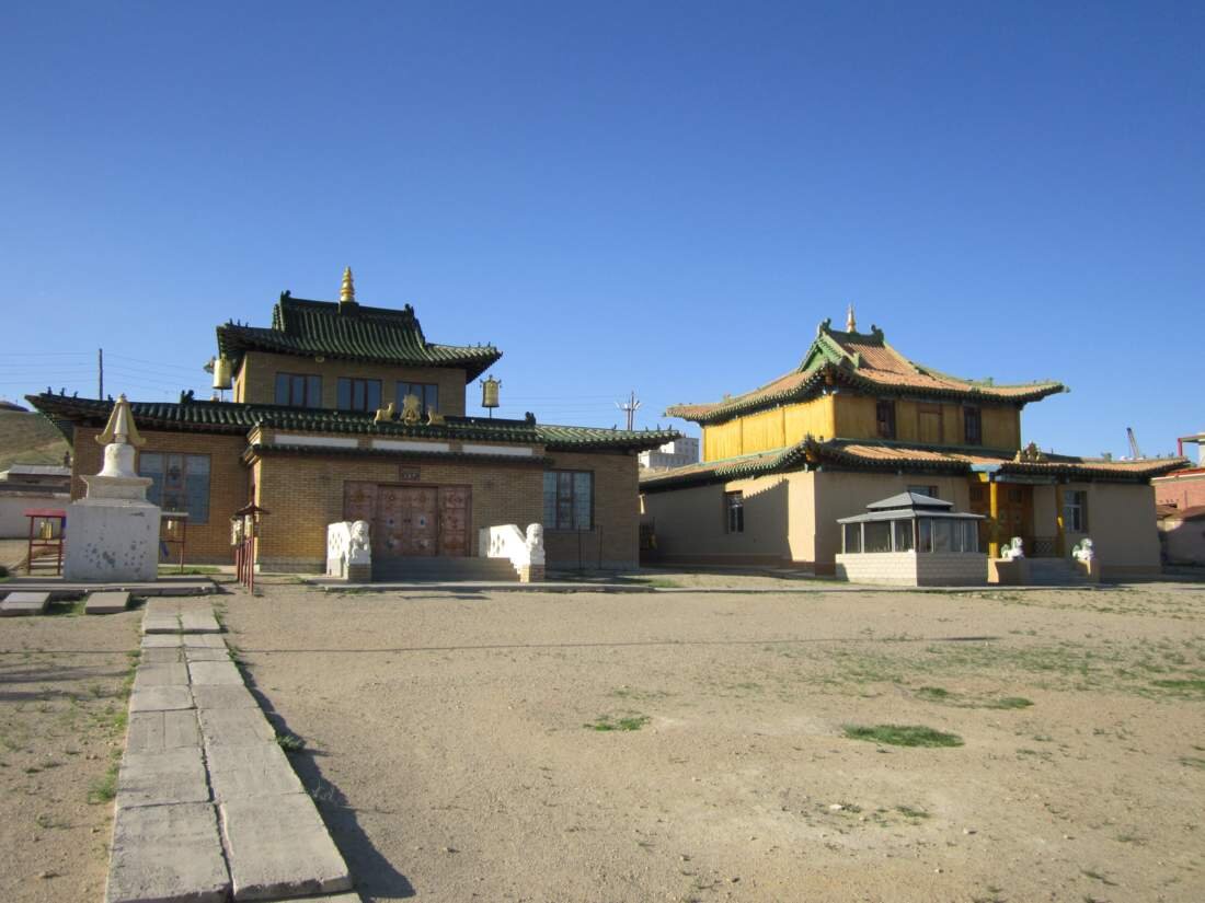  Виды старого Сайншанда