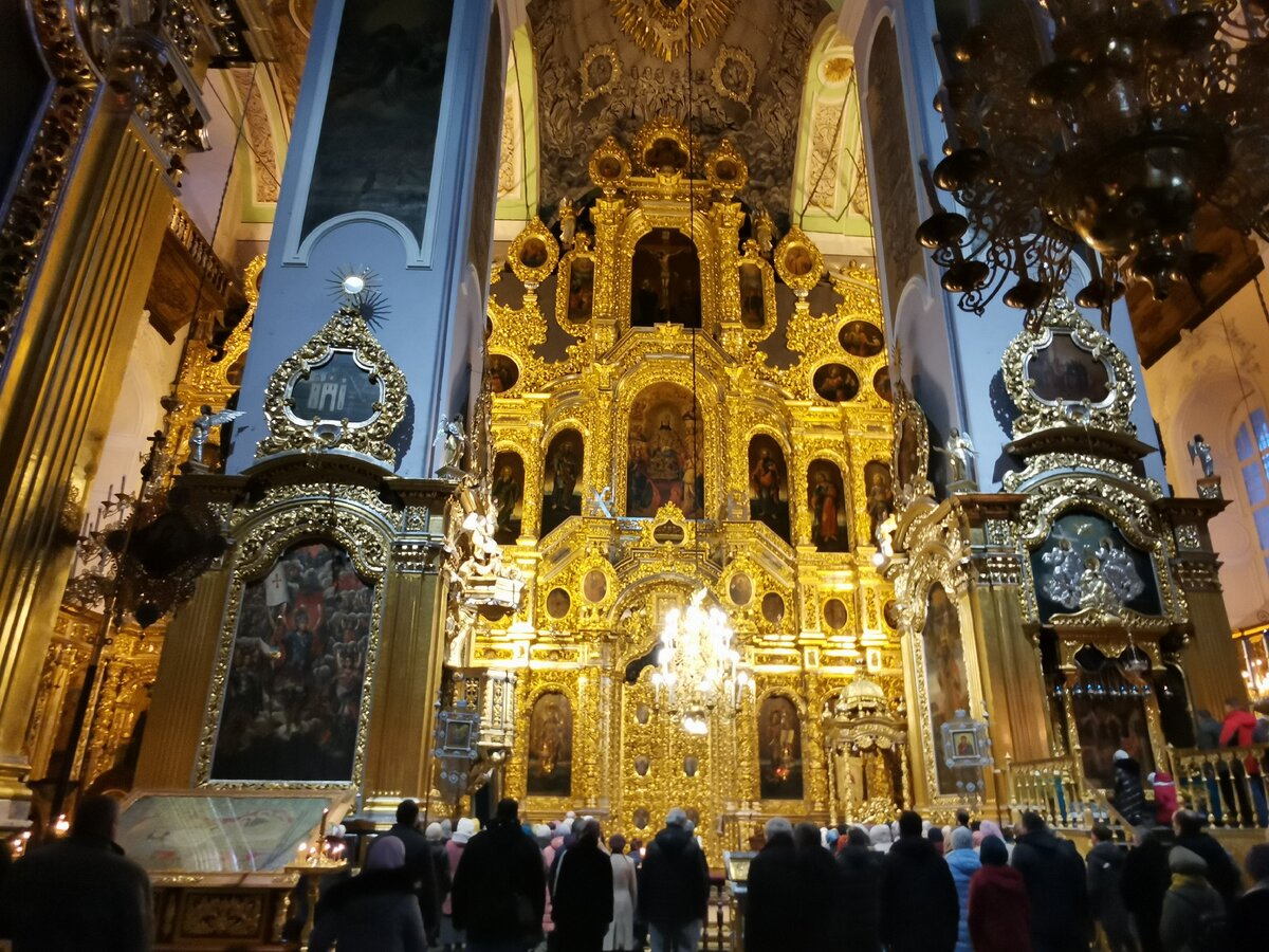 В Успенском соборе
