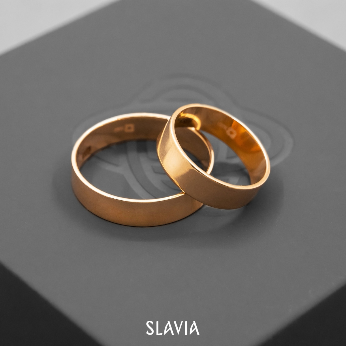 Золотые обручальные кольца VERUM (арт. 01-ОБА 0,5)