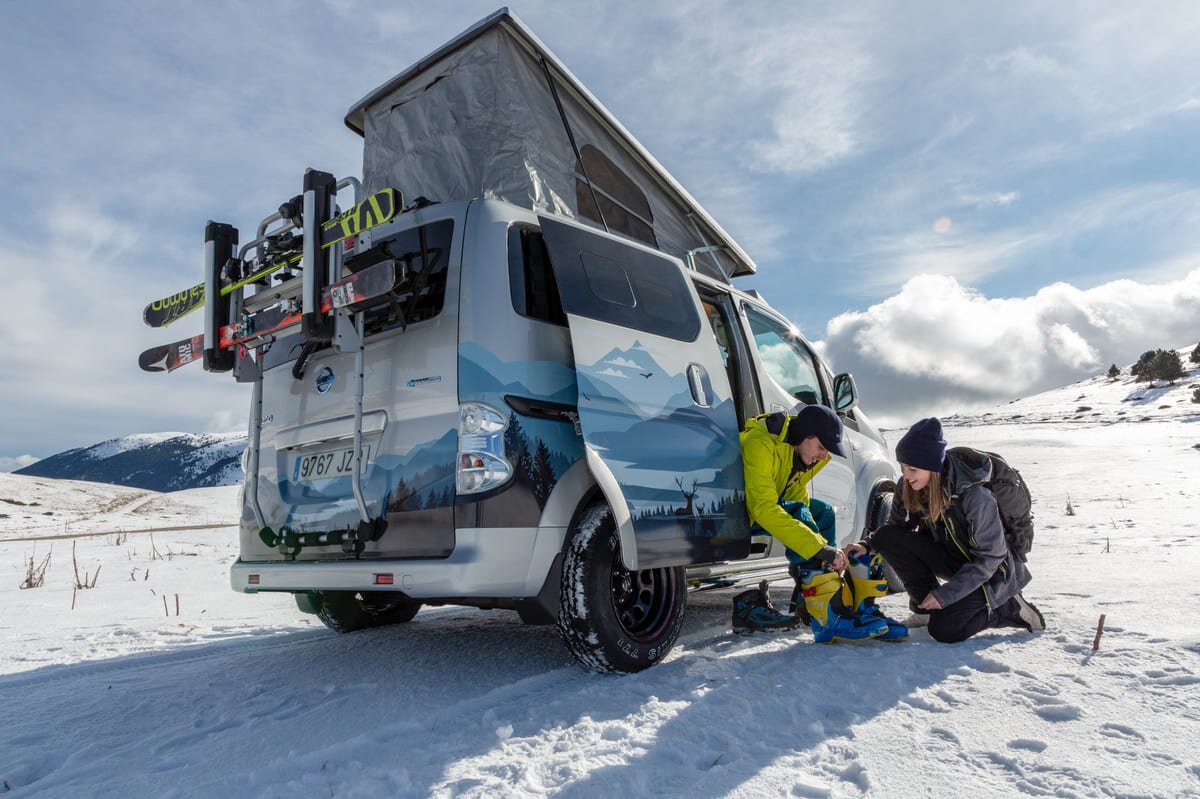 Nissan e-NV200 Winter Camper - фото Nissan