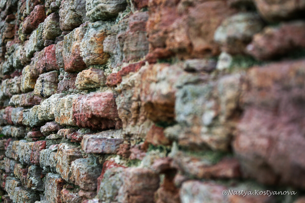 Кладка стен крепости