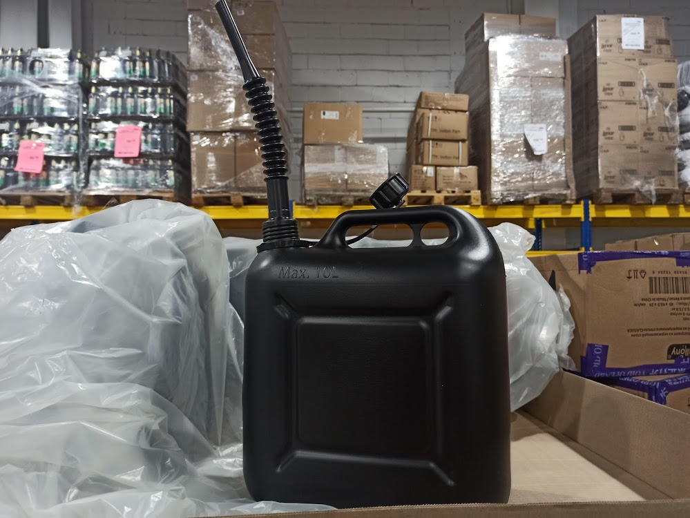 Пластиковая канистра