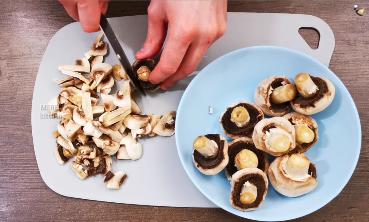 Открыл для себя новый способ приготовления курицы - без жарки, масла и без  запекания, получается очень вкусно. Делюсь рецептом | MEREL | KITCHEN | Дзен