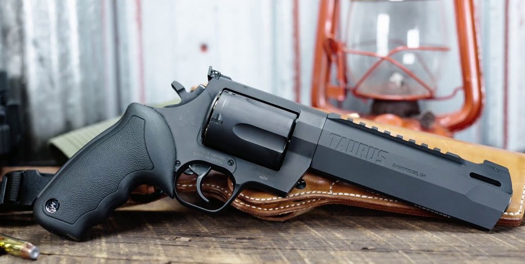 Револьвер Taurus Raging Hunter