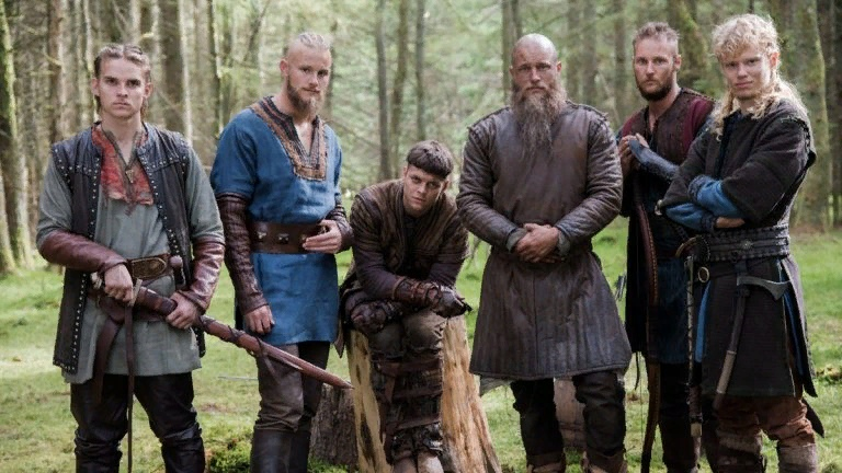                                                             Рагнар со своими детьми