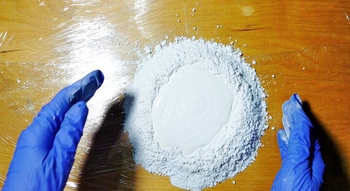 Шпатлёвка и клей ПВА