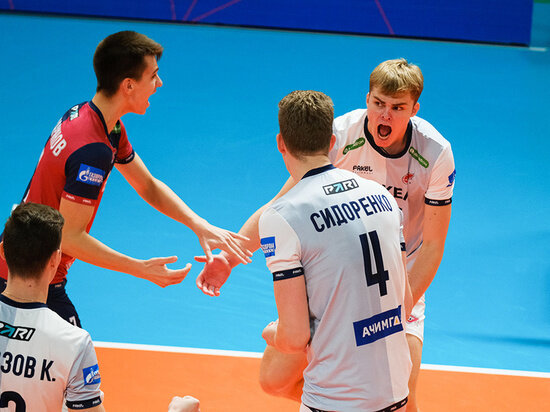     Фото: fakelvolley.ru