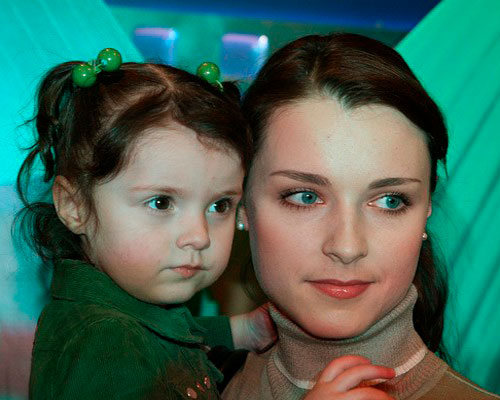 Светлана Антонова с дочерью Машей