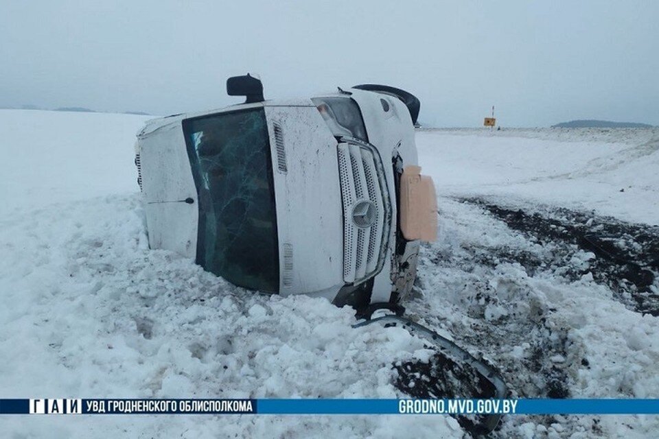     По счастливой случайности никто из пассажиров серьезно не пострадал. Фото: УВД Гродненского облисполкома
