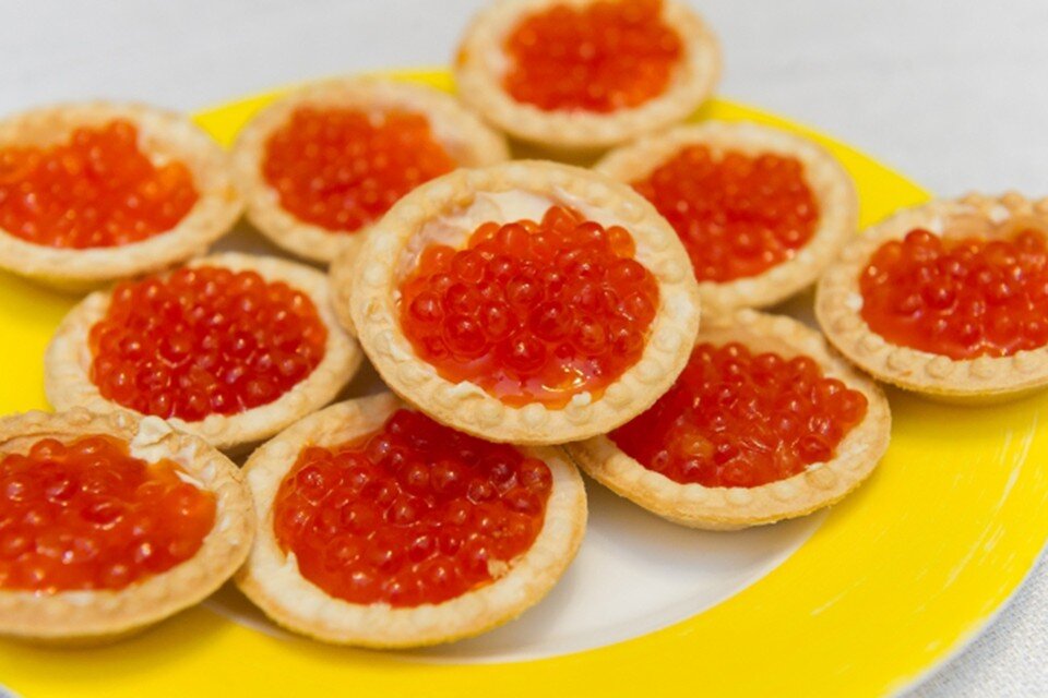     В ноябре в Кировской области продолжился рост стоимости икры лососевых рыб Олег ЗОЛОТО